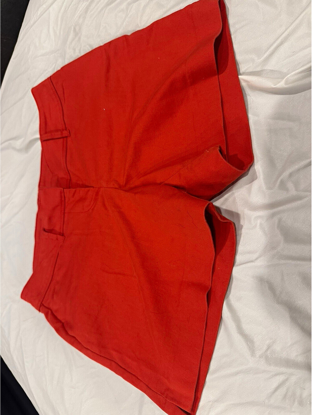 The Limited Women's Red Solid Chino Shorts Size 4 3in Inseam